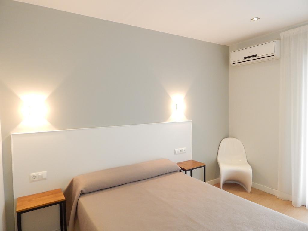 Hostal Las Cumbres Conil De La Frontera Buitenkant foto