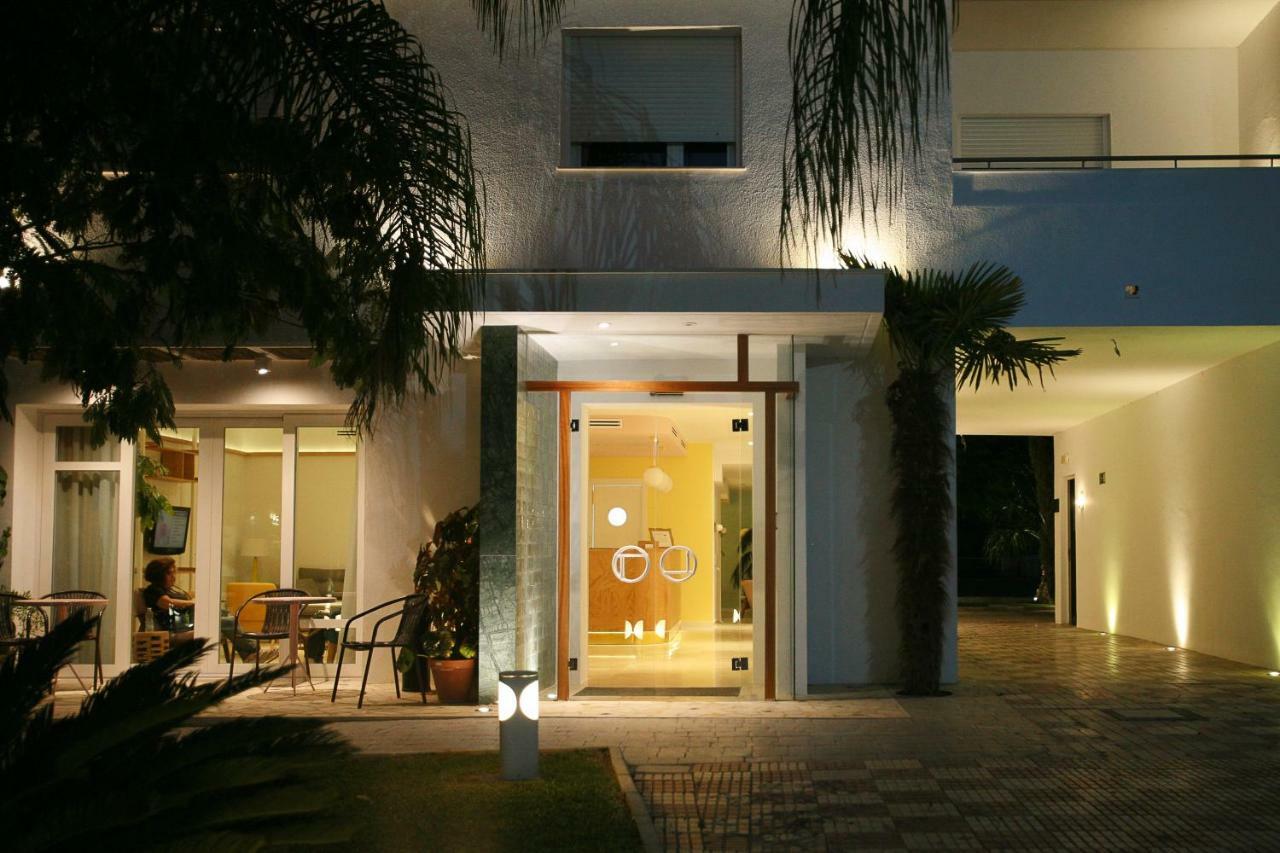 Hostal Las Cumbres Conil De La Frontera Buitenkant foto