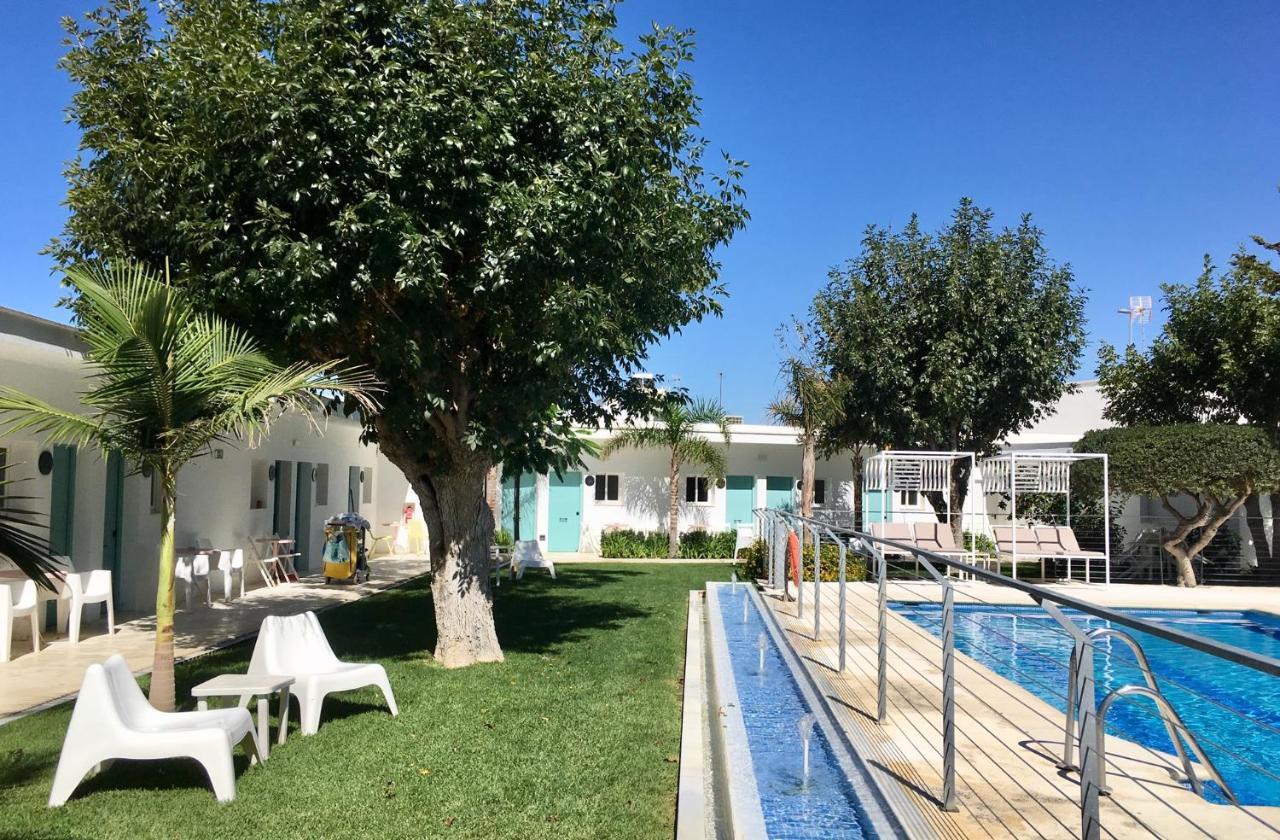 Hostal Las Cumbres Conil De La Frontera Buitenkant foto