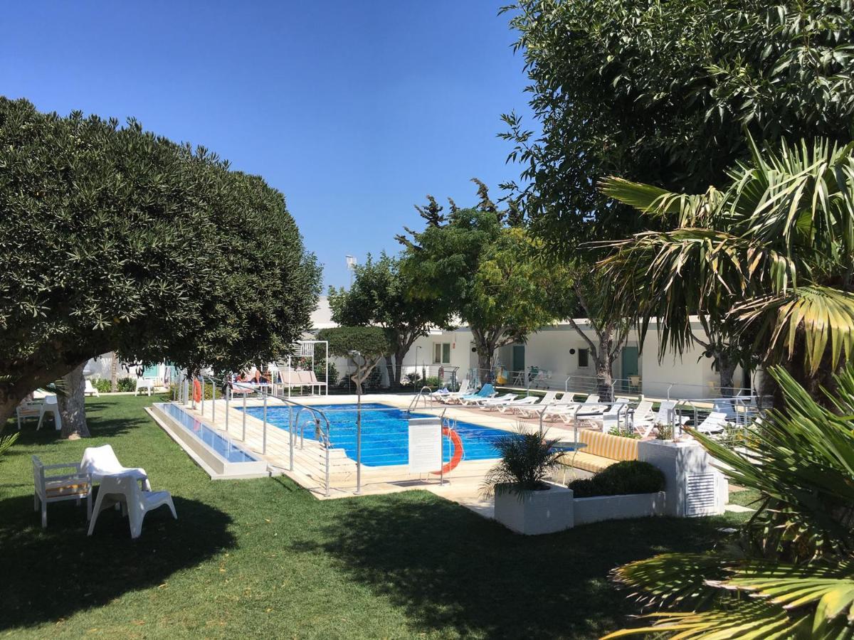 Hostal Las Cumbres Conil De La Frontera Buitenkant foto